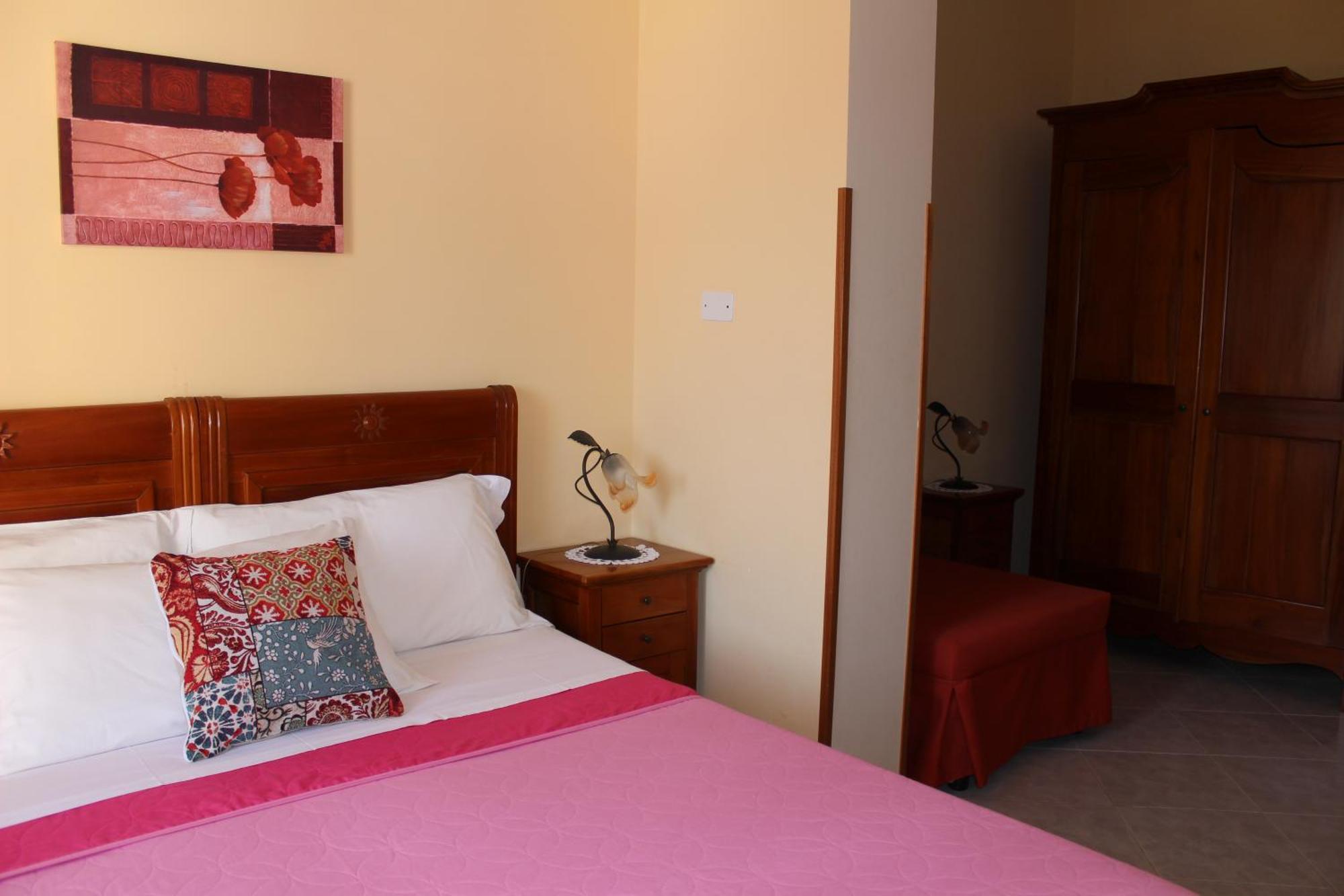 Raggio Di Sole Bed & Breakfast Macari Exterior foto