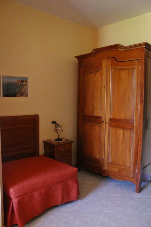Raggio Di Sole Bed & Breakfast Macari Exterior foto